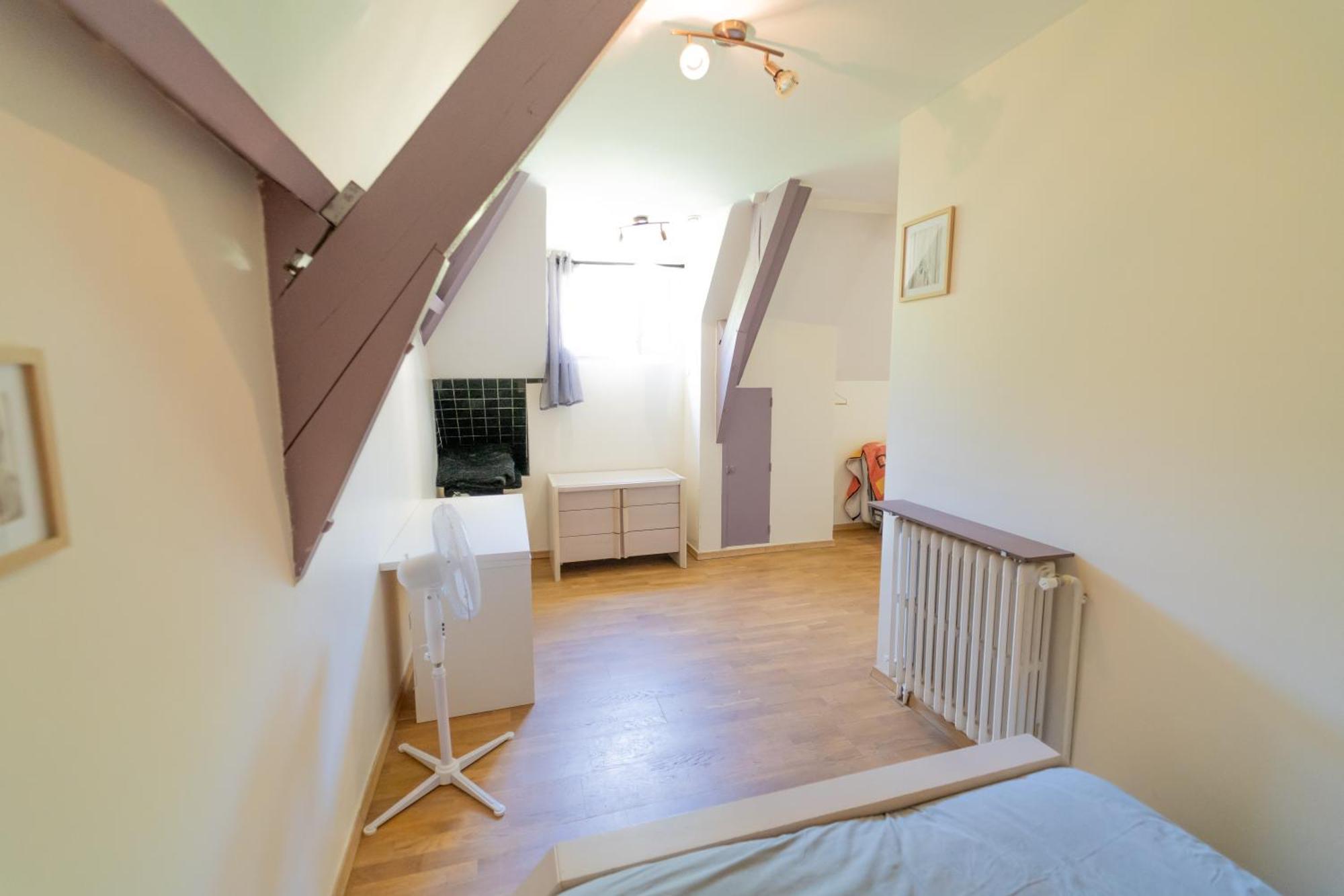 Appart 4 Chambres Parking Voitures Velos 10Min Blois Exterior foto